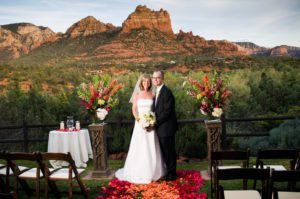lauberge-de-sedona-red-rock-portrait