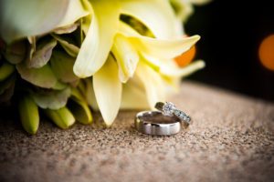 sedona-wedding-ring-flowers